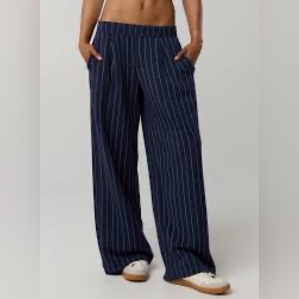 Aerie Offljne Wide Leg Pinstripe Pants - Navy